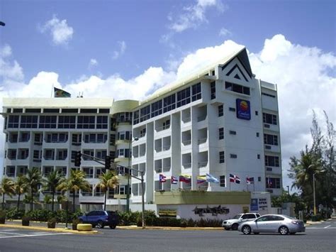 Comfort Inn & Suites Levittown PR .